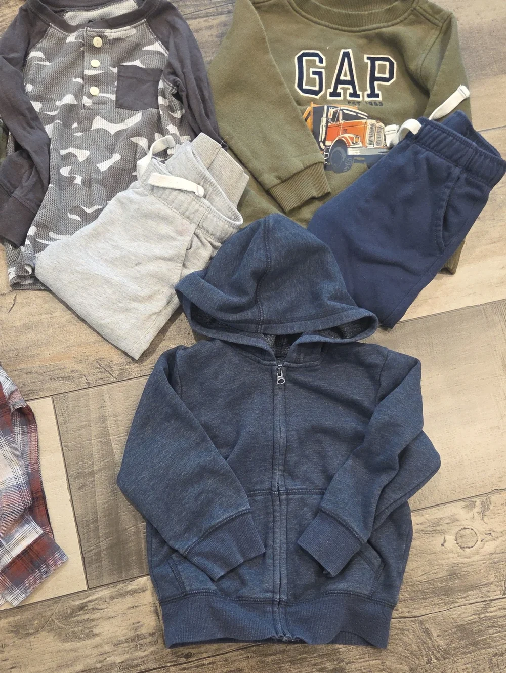 Boys Bundle Size 3t